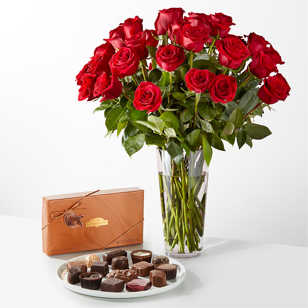 Romantic Long Stem Red Rose Bouquet Bundles – Walnut Creek Florist, Walnut Creek CA