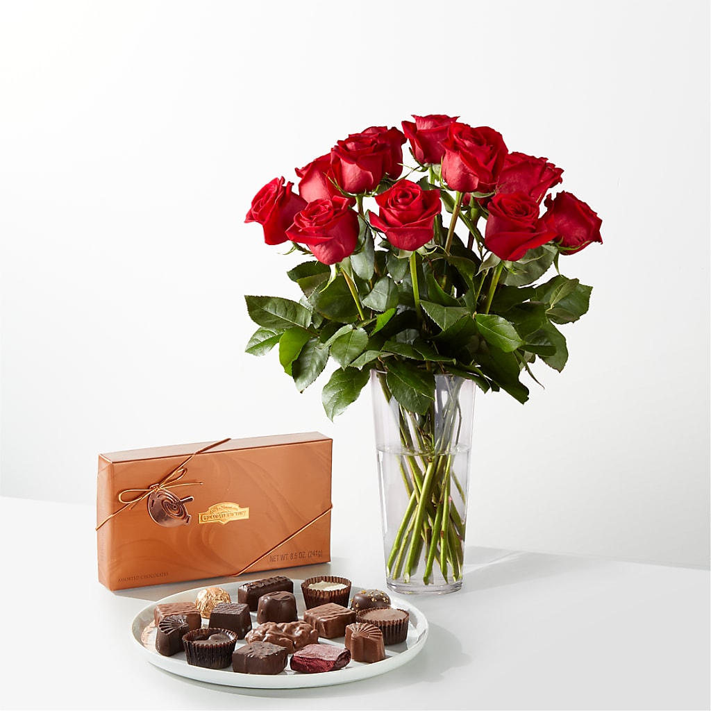 Romantic Long Stem Red Rose Bouquet Bundles – Walnut Creek Florist, Walnut Creek CA