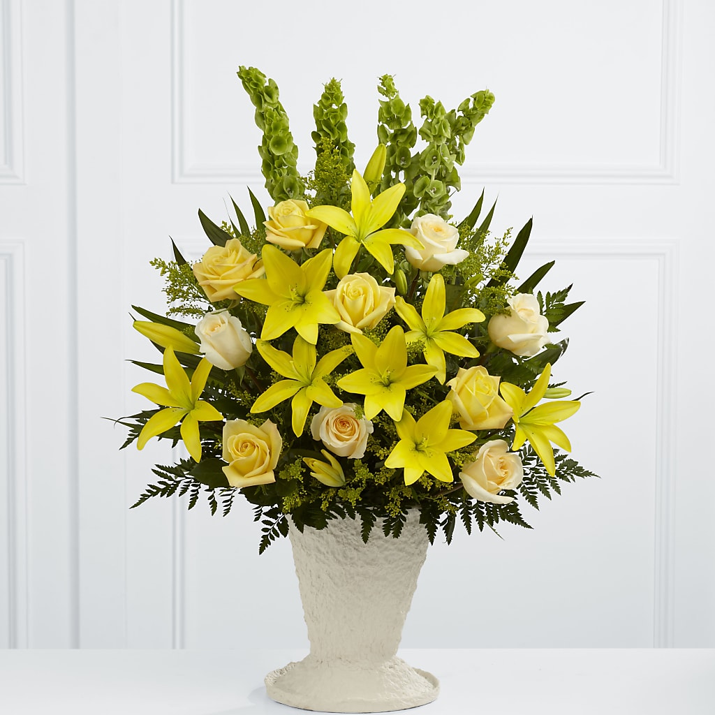 Golden Memories Arrangement – Walnut Creek Florist, Walnut Creek CA