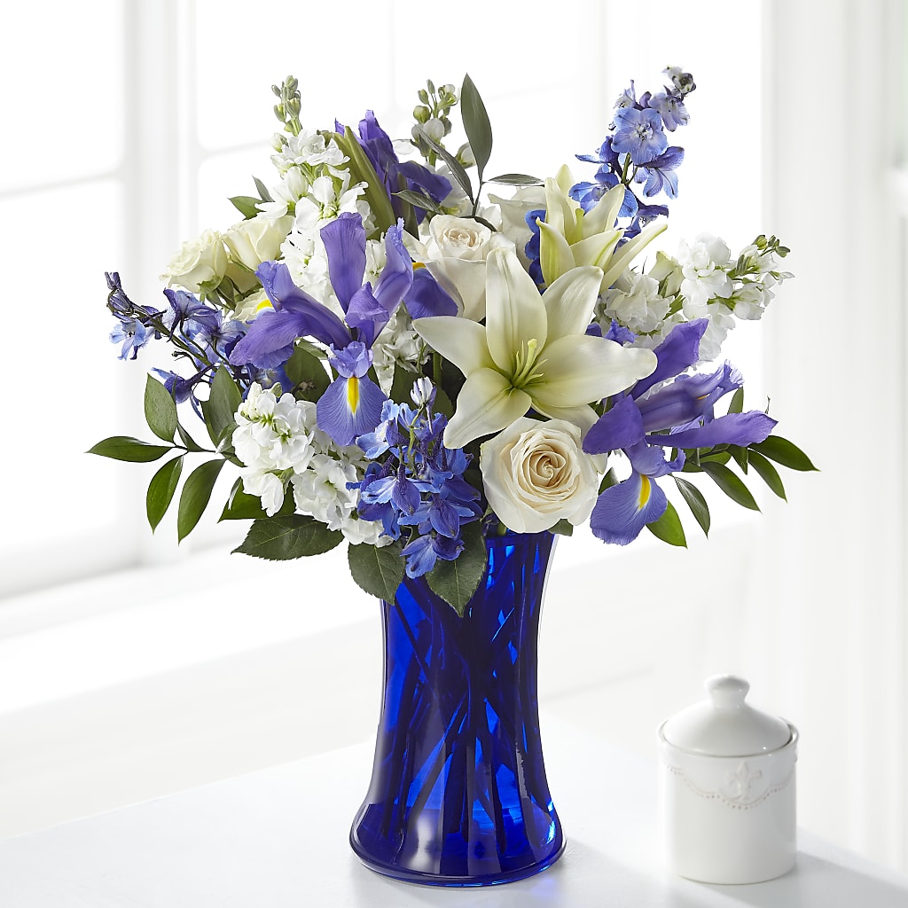 Calming Comfort Bouquet – Walnut Creek Florist, Walnut Creek CA