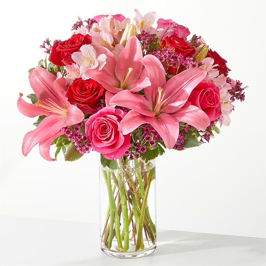Lucky in Love Bouquet – Walnut Creek Florist, Walnut Creek CA