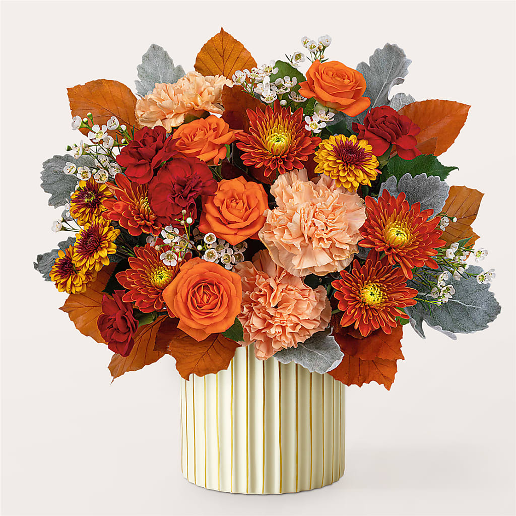 Merlot Bouquet with Ivory Vase – Walnut Creek Florist, Walnut Creek CA