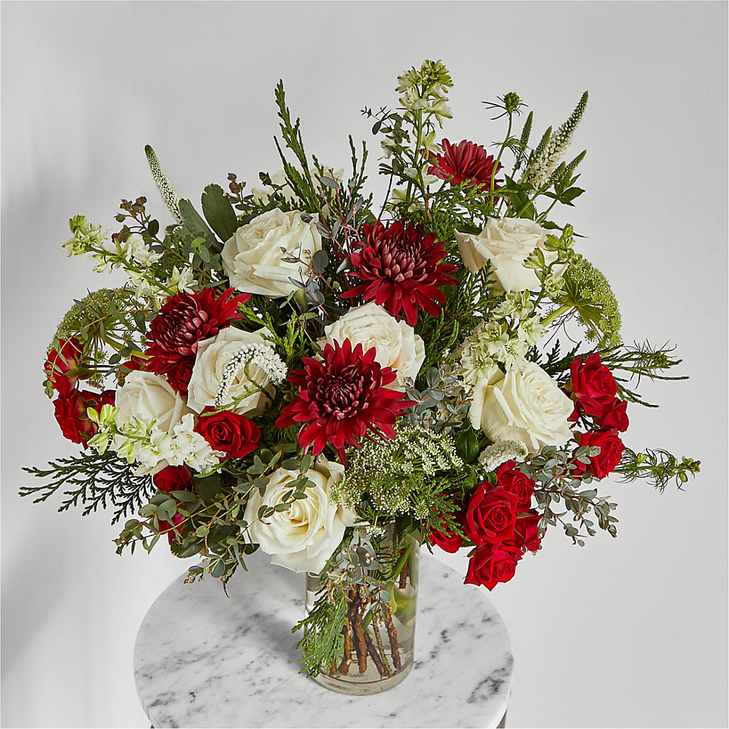 Favorite Traditions Bouquet – Walnut Creek Florist, Walnut Creek CA
