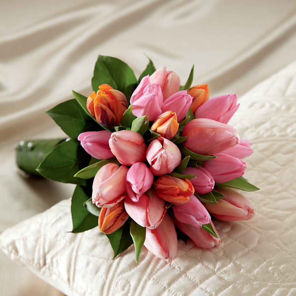 Embraceable Bouquet – Walnut Creek Florist, Walnut Creek CA