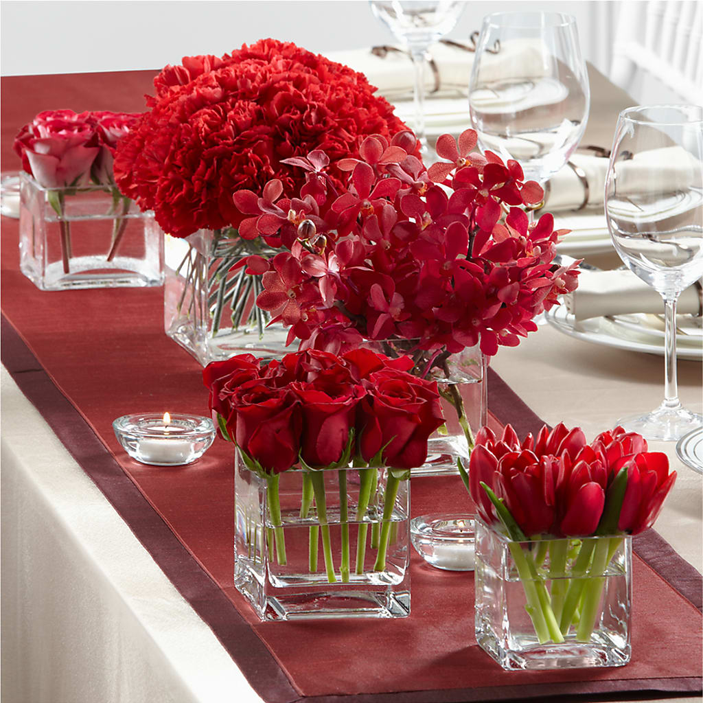 Modern Grace Centerpiece – Walnut Creek Florist, Walnut Creek CA