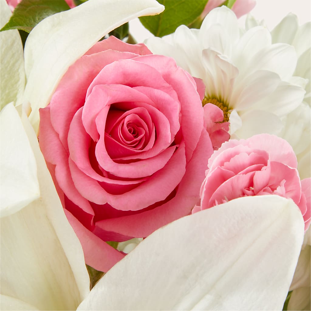 Whispers of Comfort Bouquet –  Walnut Creek Florist, Walnut Creek CA