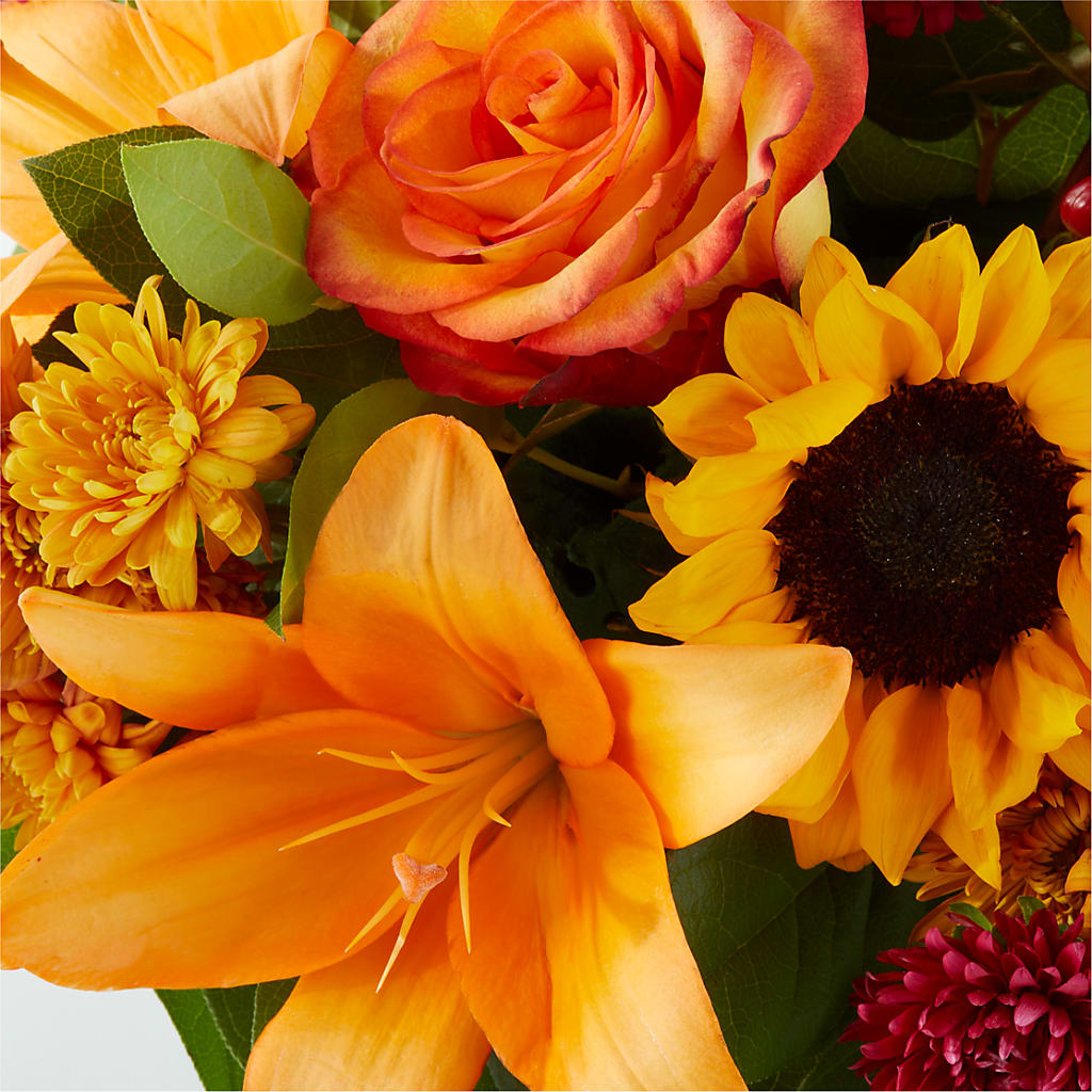 Grateful Centerpiece –  Walnut Creek Florist, Walnut Creek CA