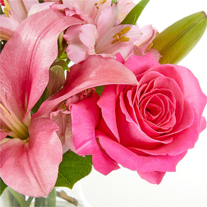 Lots of Love Bouquet –  Walnut Creek Florist, Walnut Creek CA