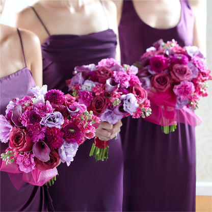 Bridesmaid's Garden Bouquet –  Walnut Creek Florist, Walnut Creek CA